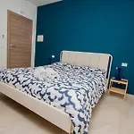 Porta Nuova & Center 3*