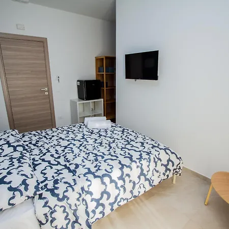 Pensionat Porta Nuova & Center 3*