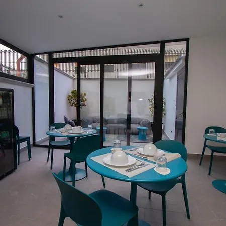 Porta Nuova & Center Guest house